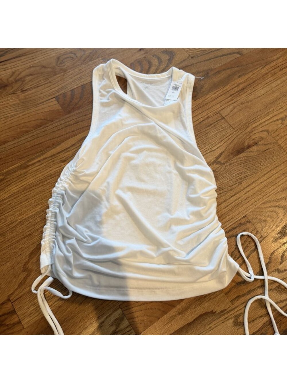 OLD NAVY WOMENS WHITE SMALL TALL RACER BACK TANK SHIRT NEW